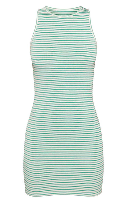 https://mediahub.prettylittlething.com/cnp9616_Green_xl_4