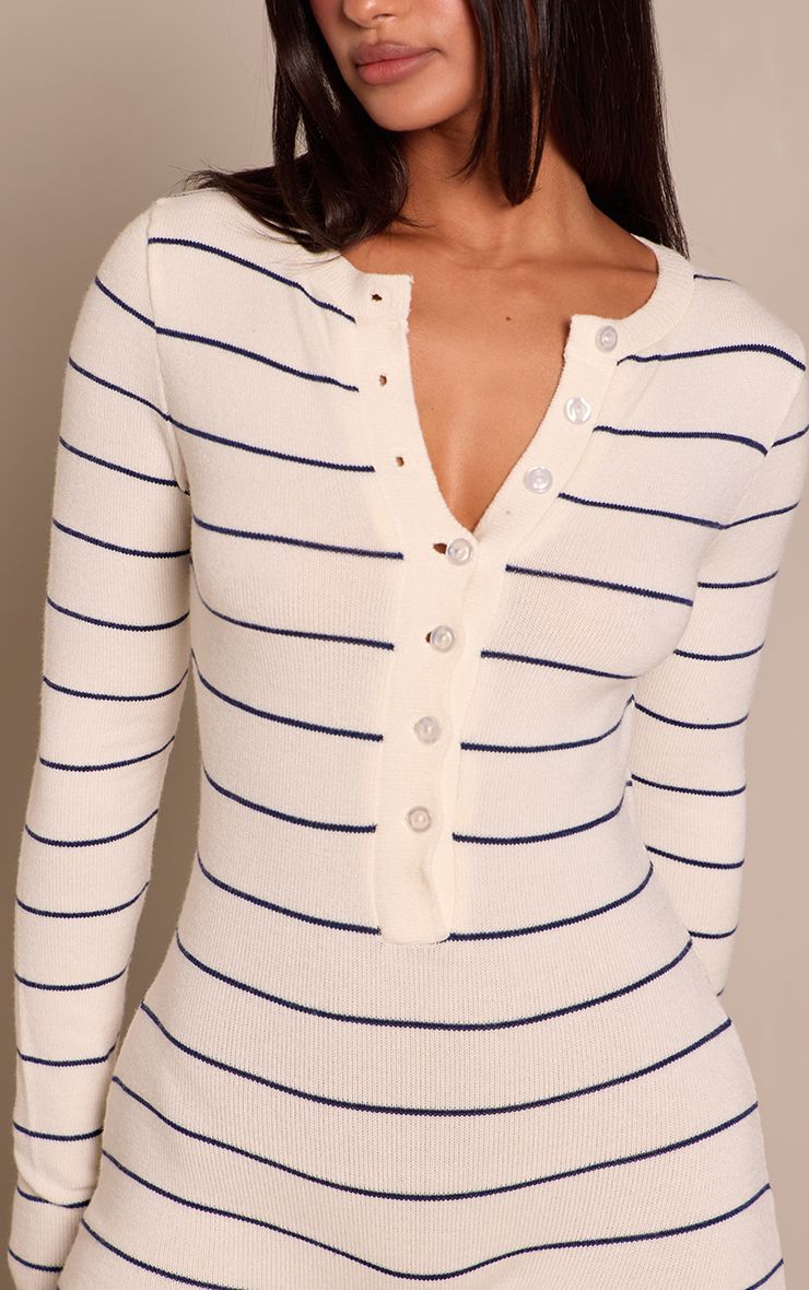 https://mediahub.prettylittlething.com/cnp9646_navy_xl_3