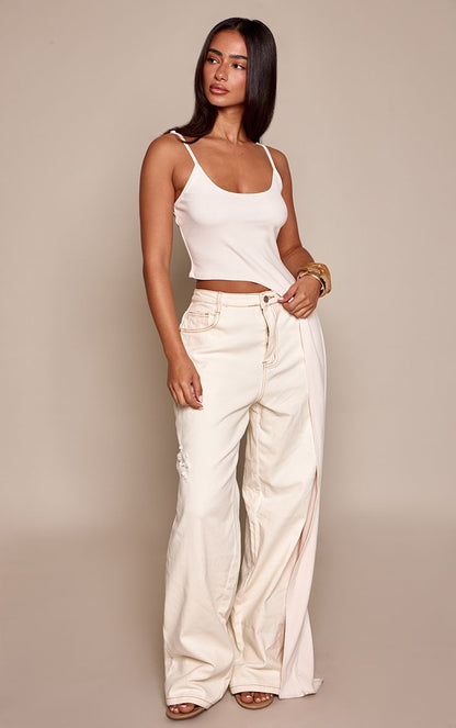 https://mediahub.prettylittlething.com/cnp9666_Cream_xl_2