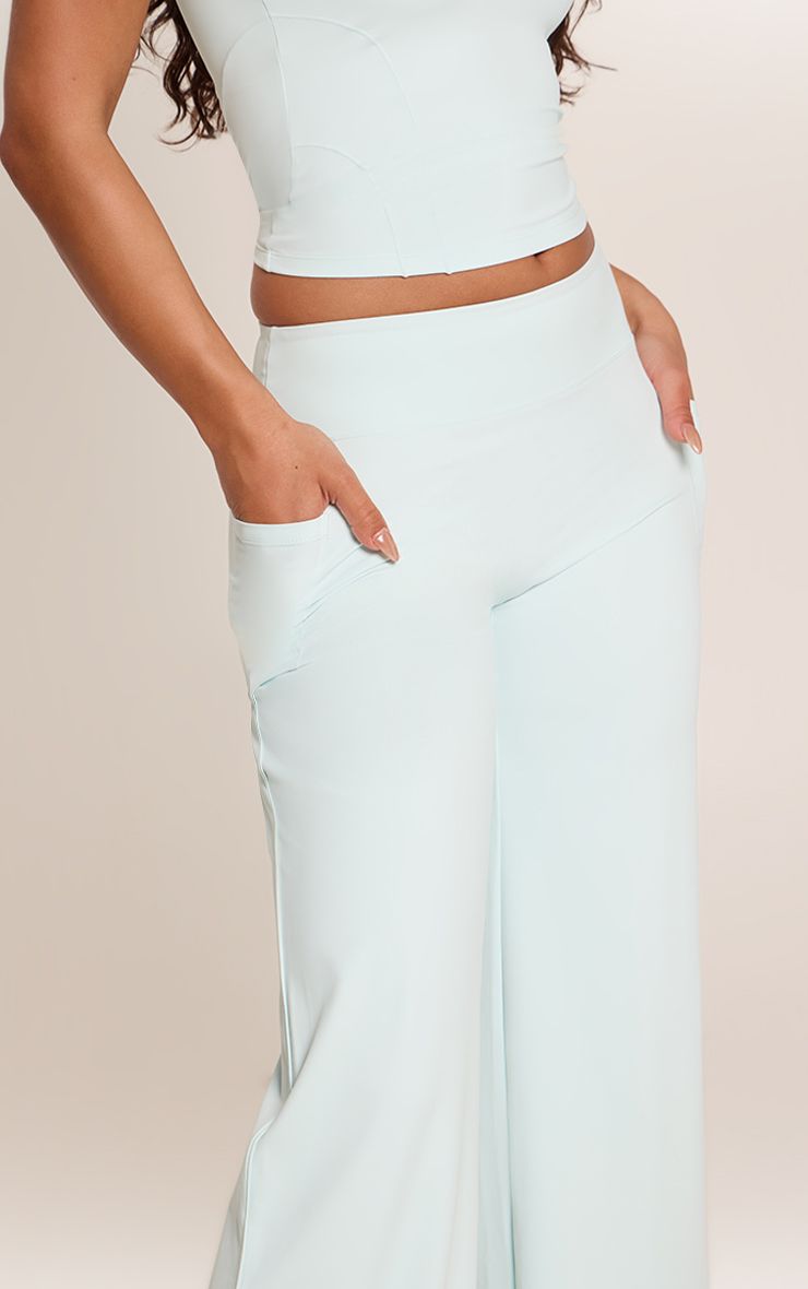 https://mediahub.prettylittlething.com/cnp9674_blue_xl_1