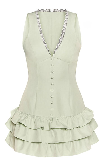 https://mediahub.prettylittlething.com/cnp9757_pale%20green_xl_4