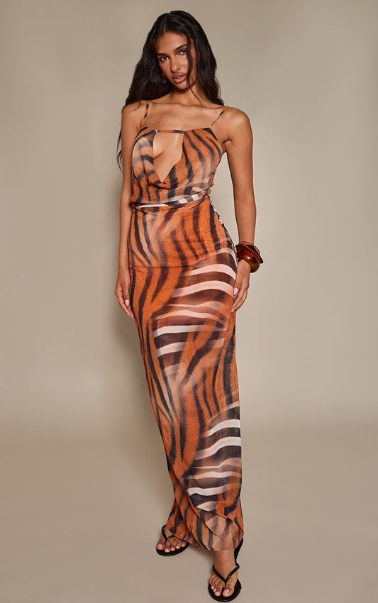 https://mediahub.prettylittlething.com/cnp9825_brown_xl