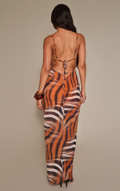 https://mediahub.prettylittlething.com/cnp9825_brown_xl_1