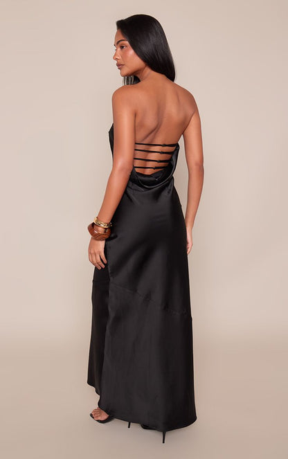 https://mediahub.prettylittlething.com/cnp9838_black_xl_1