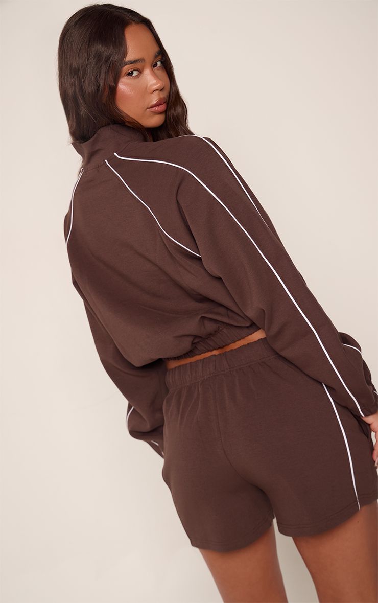 https://mediahub.prettylittlething.com/cnp9945_chocolate_xl_1