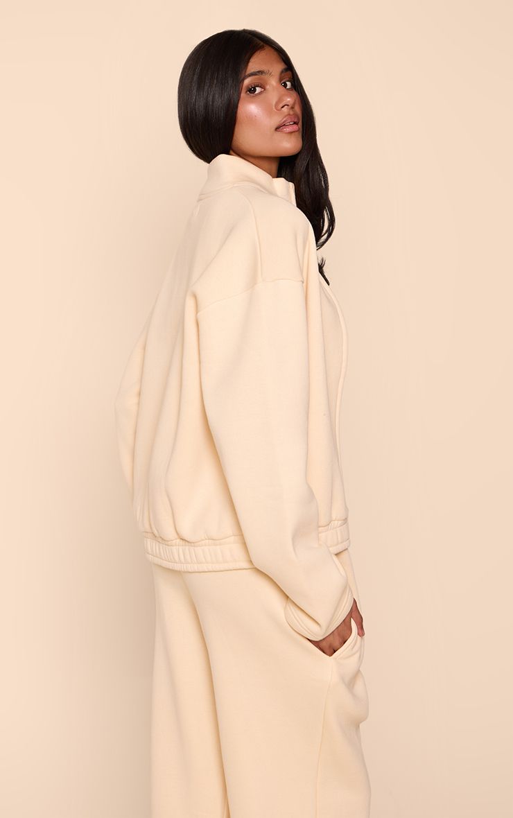 https://mediahub.prettylittlething.com/cnp9998_butter%20cream_xl_1