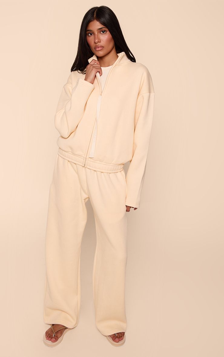 https://mediahub.prettylittlething.com/cnp9998_butter%20cream_xl_2