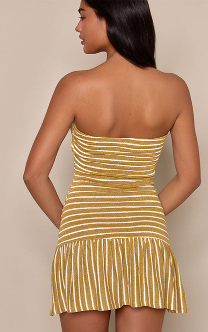 https://mediahub.prettylittlething.com/cnq0012_green_xl_1