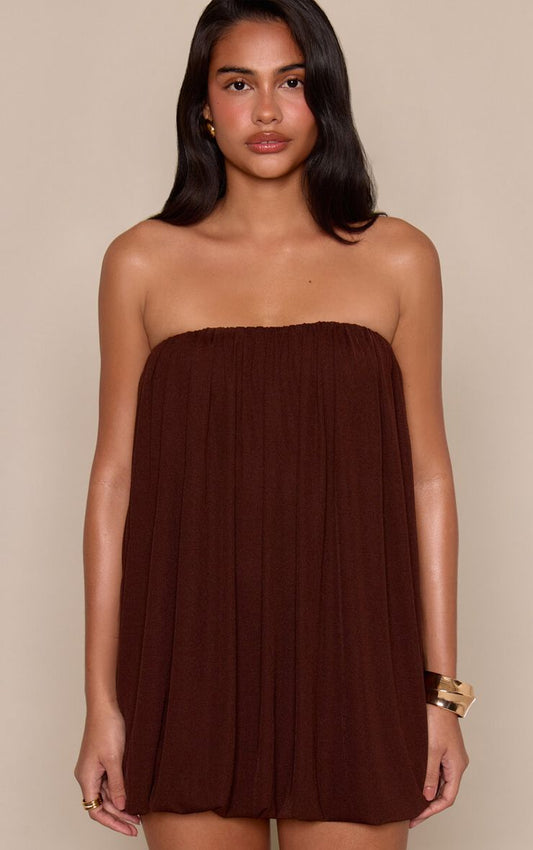 https://mediahub.prettylittlething.com/cnq0054_chocolate_xl