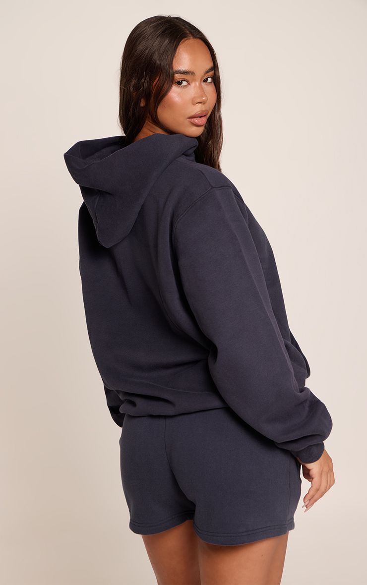 https://mediahub.prettylittlething.com/cnq0210_navy_xl_2
