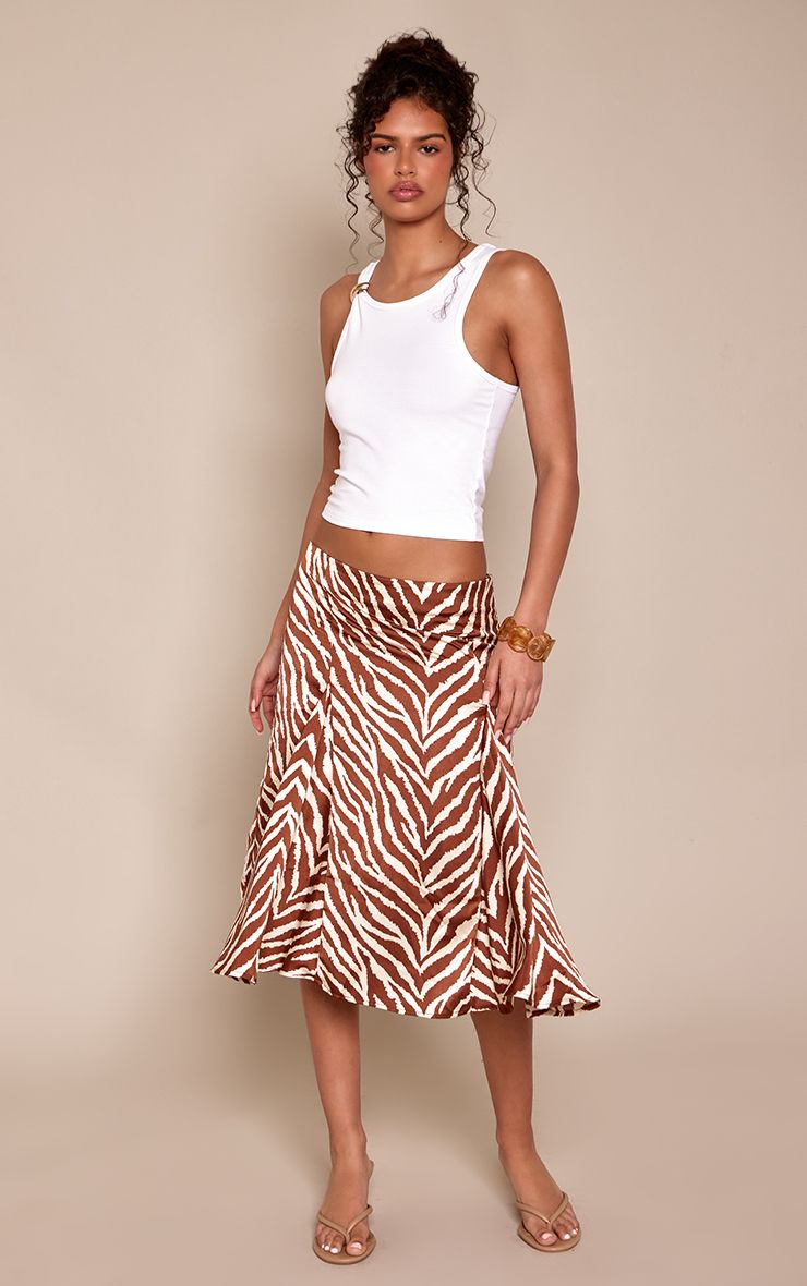 https://mediahub.prettylittlething.com/cnq0296_brown_xl