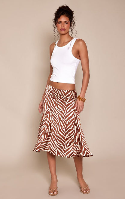 https://mediahub.prettylittlething.com/cnq0296_brown_xl