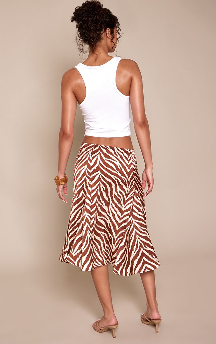 https://mediahub.prettylittlething.com/cnq0296_brown_xl_2