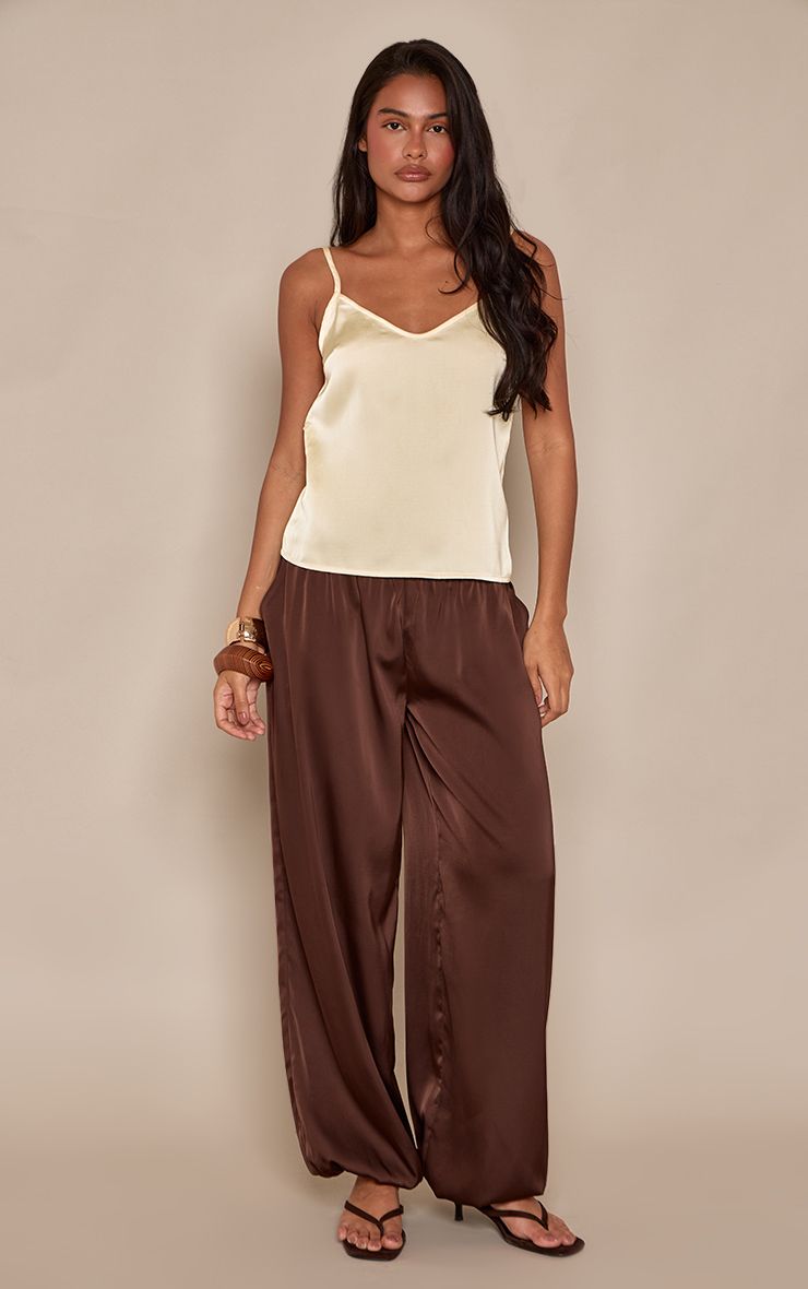https://mediahub.prettylittlething.com/cnq0297_lemon_xl_2