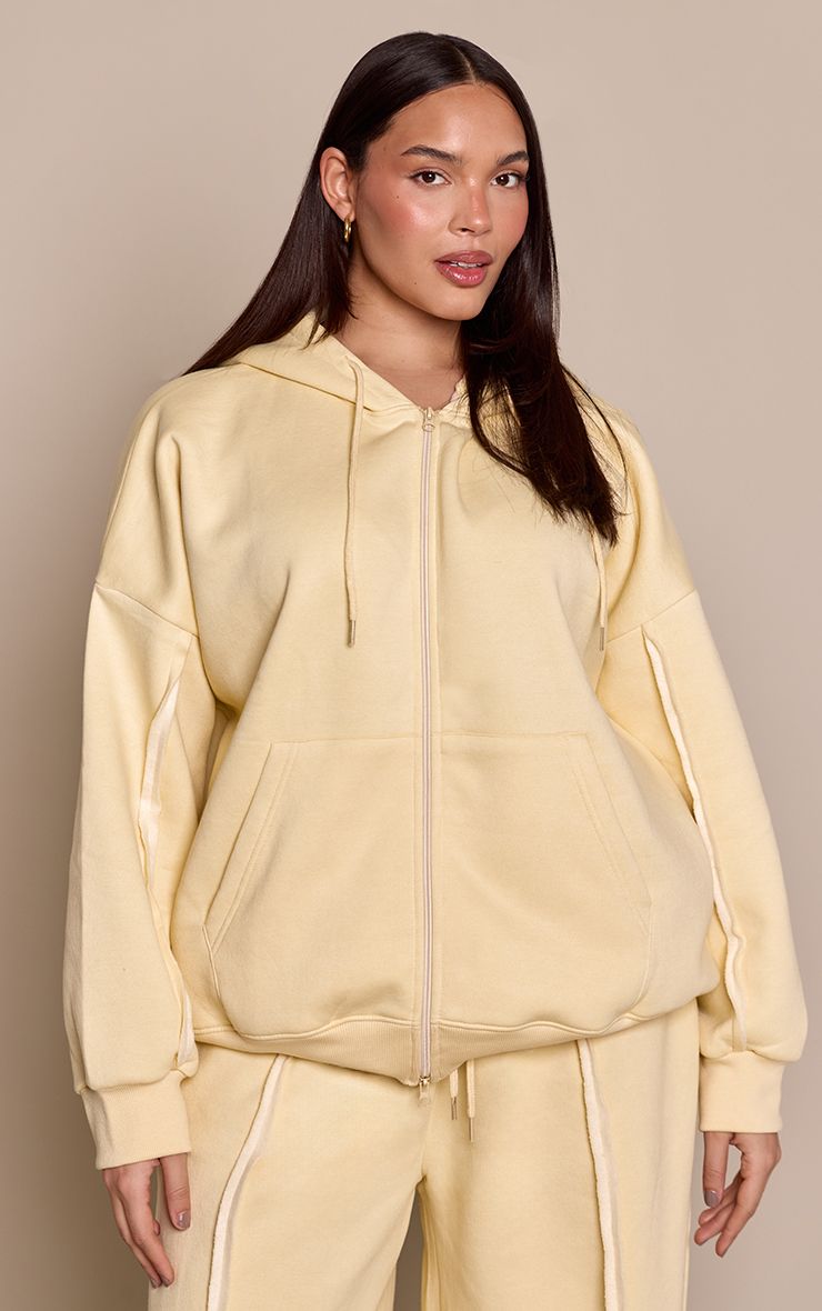 https://mediahub.prettylittlething.com/cnq0382_butter%20yellow_xl