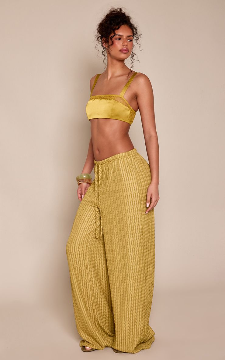 https://mediahub.prettylittlething.com/cnq0409_olive_xl_1