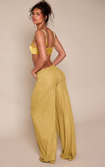 https://mediahub.prettylittlething.com/cnq0409_olive_xl_2