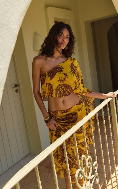 https://mediahub.prettylittlething.com/cnq0469_yellow_xl_1
