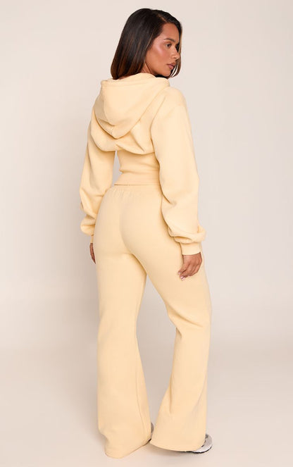 https://mediahub.prettylittlething.com/cnq0553_butter%20yellow_xl_2