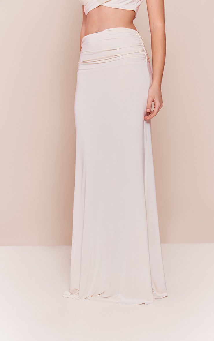 https://mediahub.prettylittlething.com/cnq0595_almond_xl_1