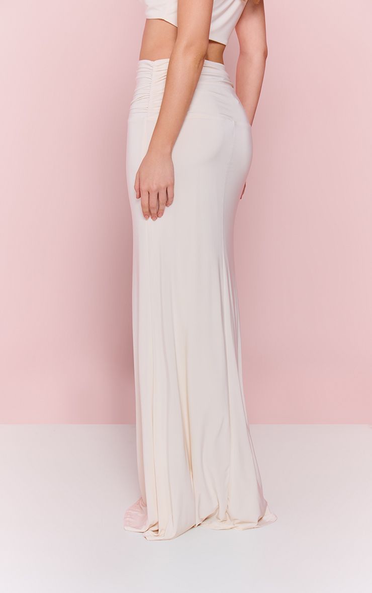 https://mediahub.prettylittlething.com/cnq0595_almond_xl_2