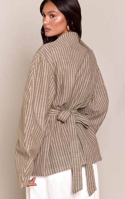 https://mediahub.prettylittlething.com/cnq0637_sage_xl_1