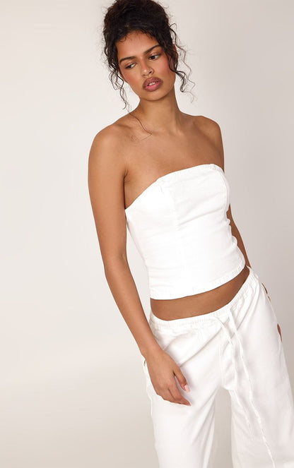 https://mediahub.prettylittlething.com/cnq0654_white_xl