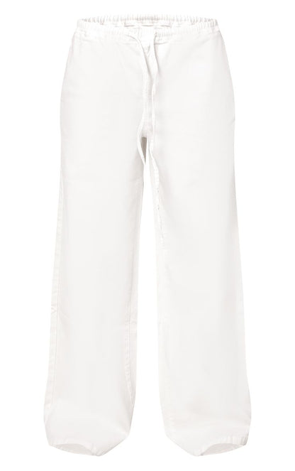 https://mediahub.prettylittlething.com/cnq0655_white_xl_4