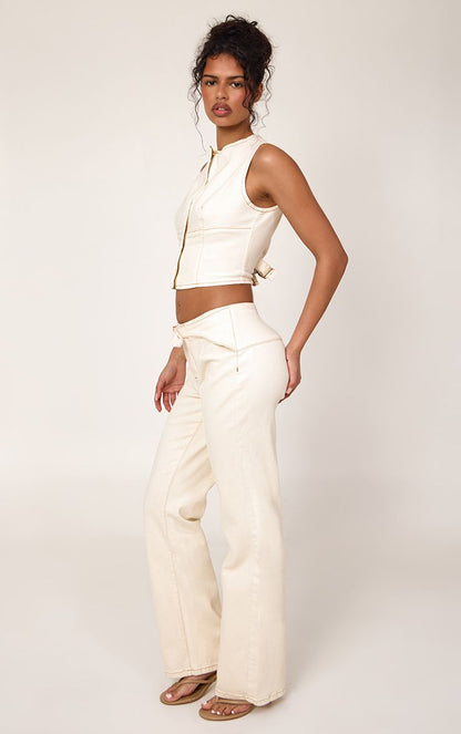 https://mediahub.prettylittlething.com/cnq0669_ecru_xl_1