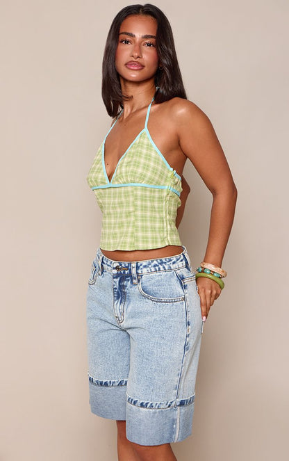 https://mediahub.prettylittlething.com/cnq0737_mid%20blue%20wash_xl_1