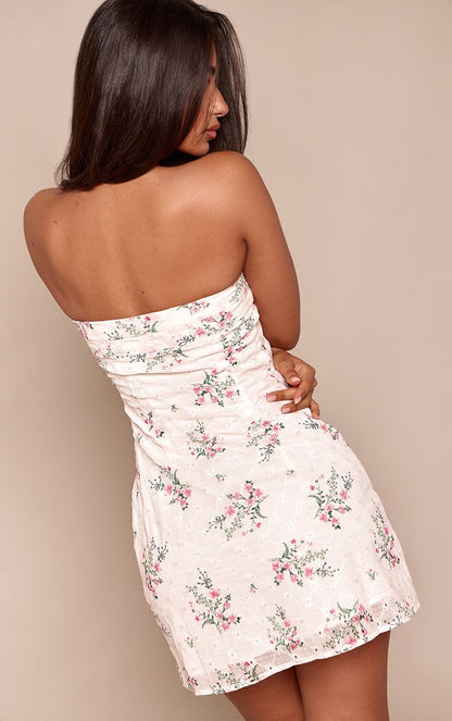 https://mediahub.prettylittlething.com/cnq0794_white_xl_1