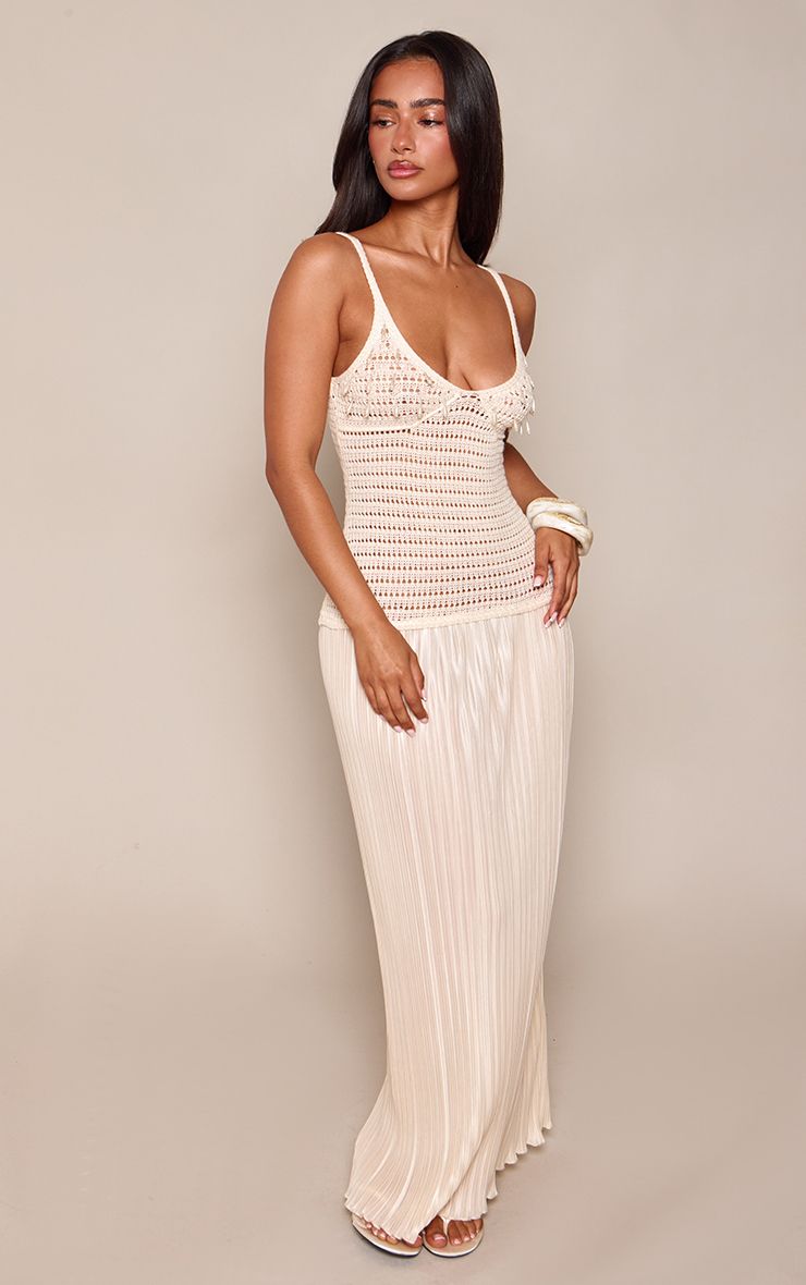 https://mediahub.prettylittlething.com/cnq0865_cream_xl_2
