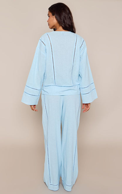 https://mediahub.prettylittlething.com/cnq0943_blue_xl_2