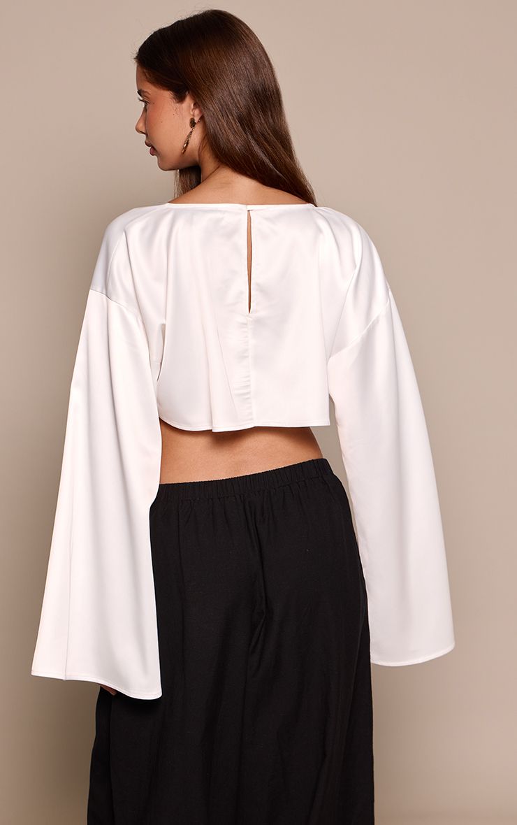 https://mediahub.prettylittlething.com/cnq0958_cream_xl_1