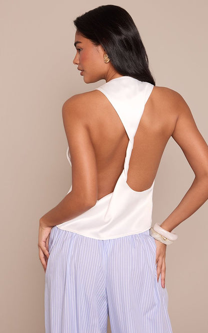 https://mediahub.prettylittlething.com/cnq0960_cream_xl