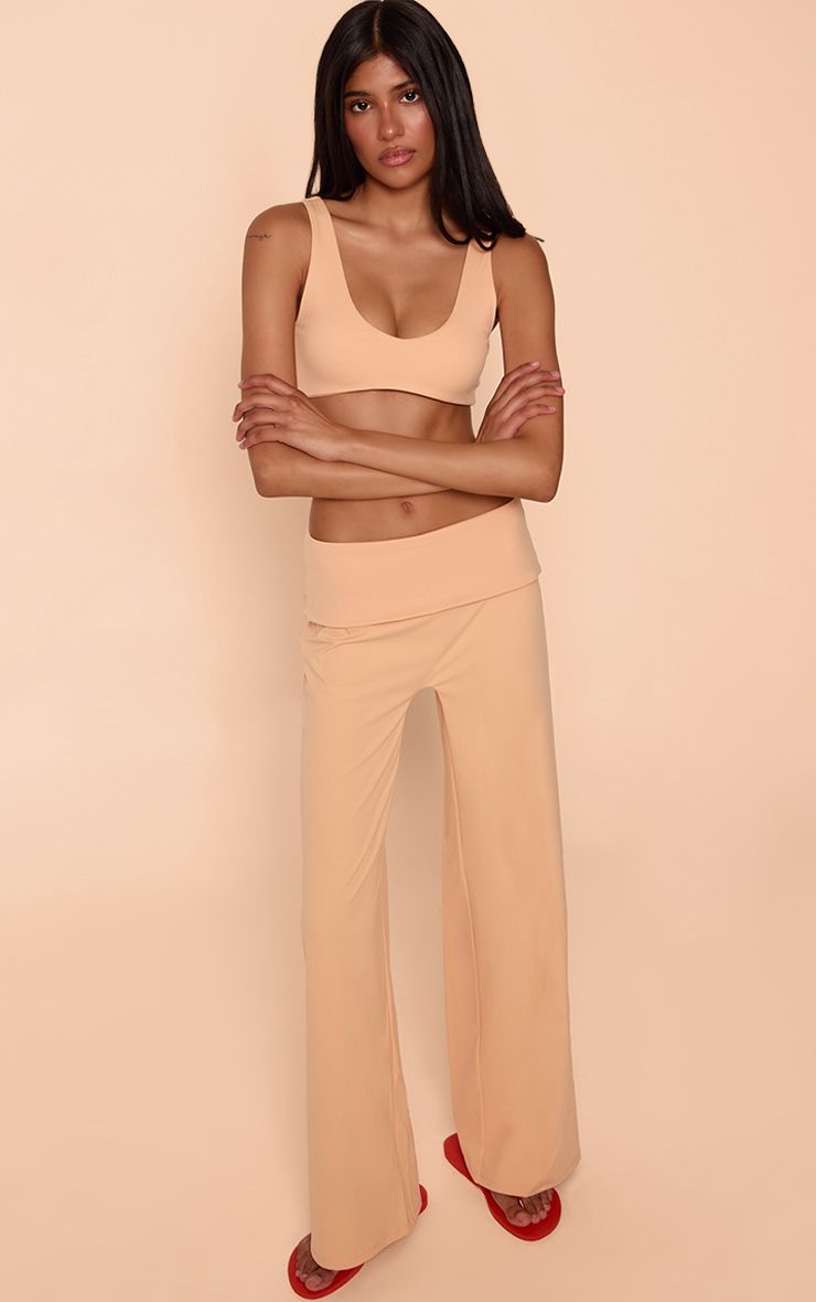 https://mediahub.prettylittlething.com/cnq0987_peach_xl_1