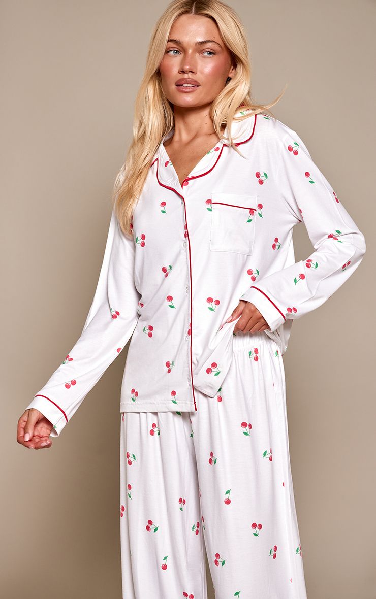 https://mediahub.prettylittlething.com/cnq1024_off%20white_xl_3