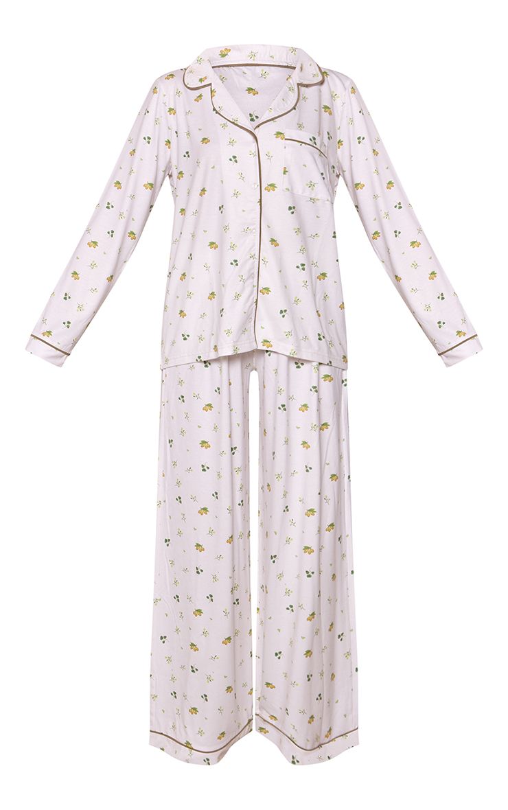 https://mediahub.prettylittlething.com/cnq1025_white_xl_4