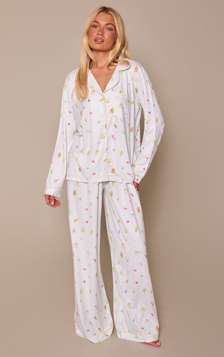 https://mediahub.prettylittlething.com/cnq1030_butter%20yellow_xl