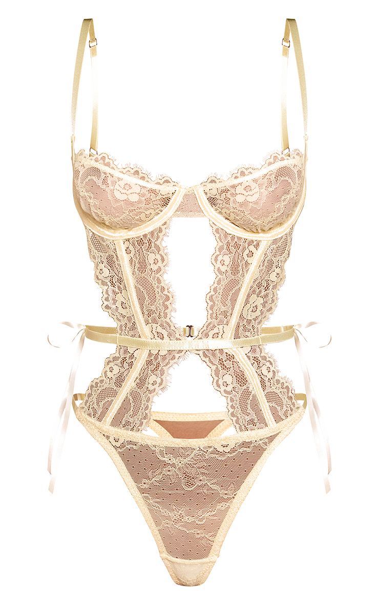 https://mediahub.prettylittlething.com/cnq1038_lemon_xl_5