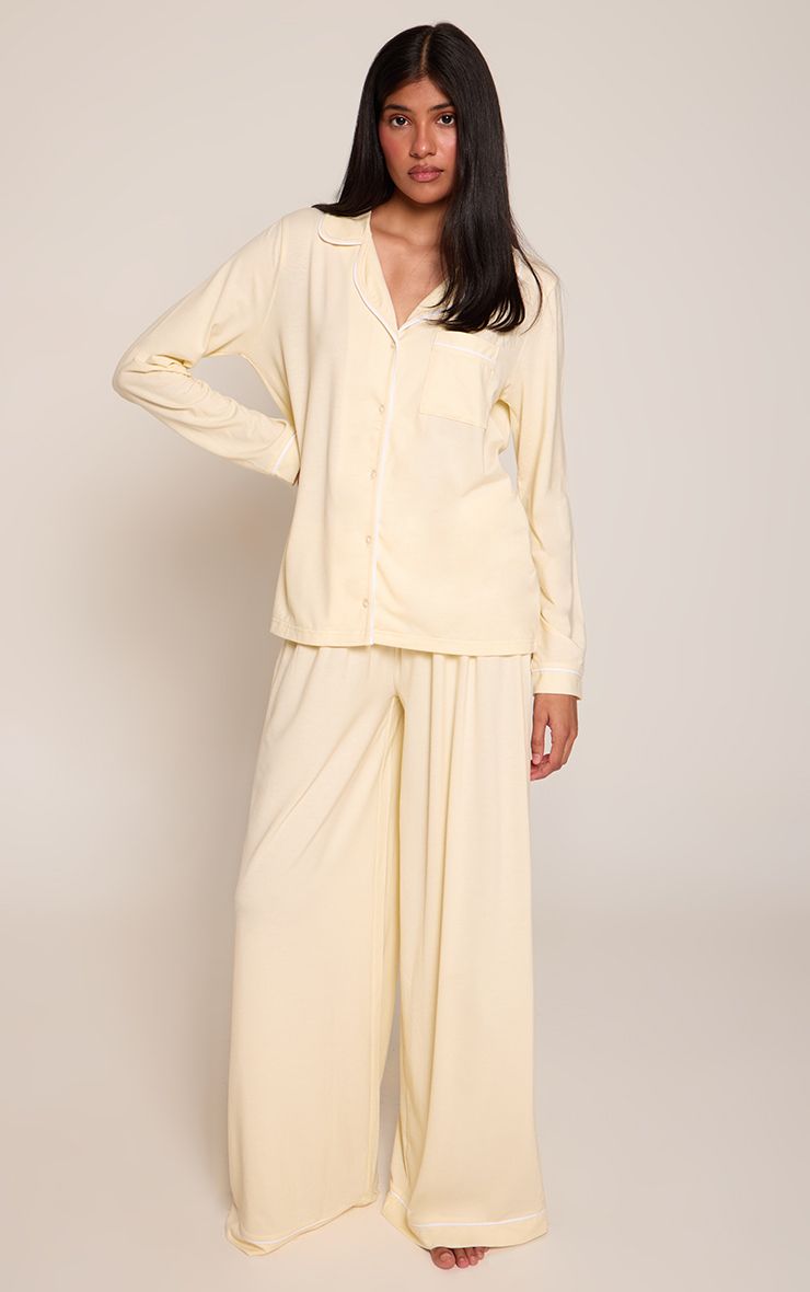https://mediahub.prettylittlething.com/cnq1044_lemon_xl