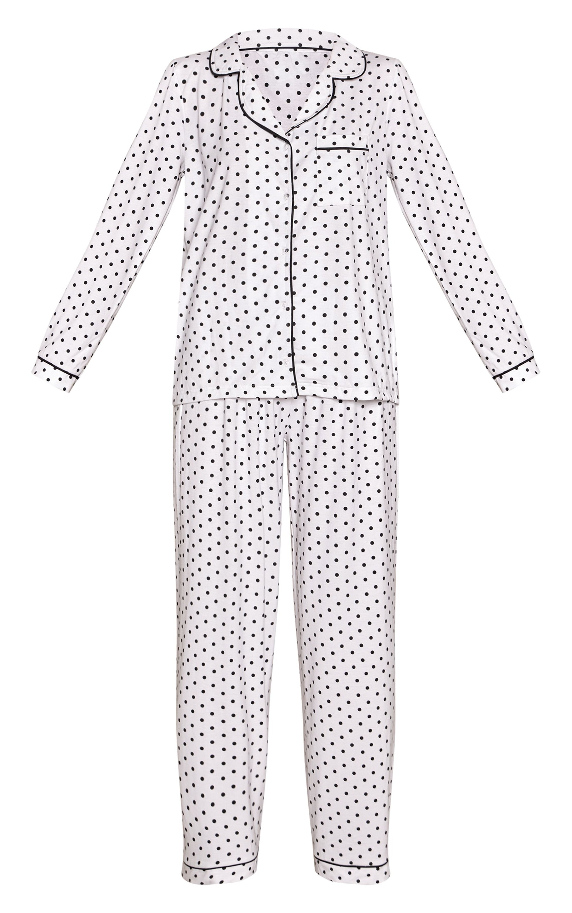 https://mediahub.prettylittlething.com/cnq1045_vintage_xl_4
