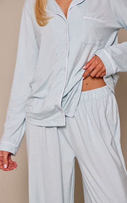 https://mediahub.prettylittlething.com/cnq1046_baby%20blue_xl_3