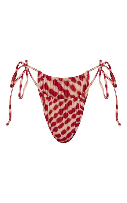 https://mediahub.prettylittlething.com/cnq1063_red_xl_4