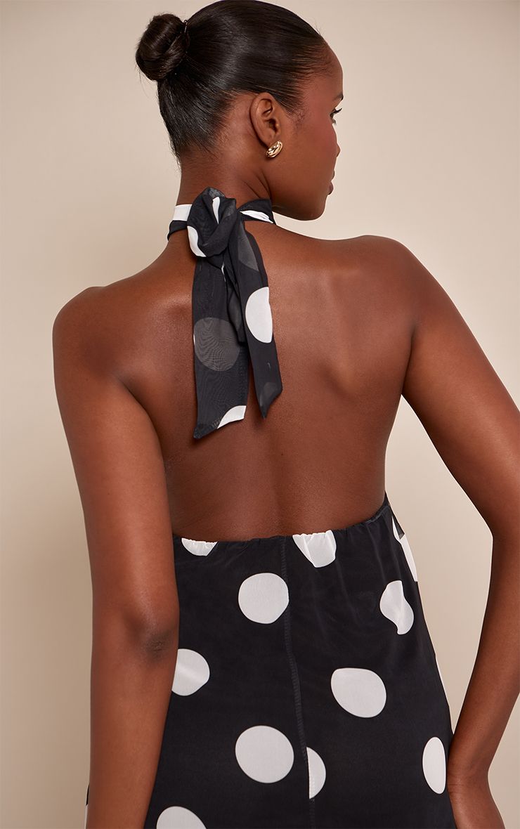 https://mediahub.prettylittlething.com/cnq1204_Black_xl_1