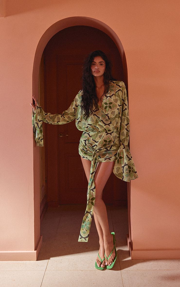 https://mediahub.prettylittlething.com/cnq1287_green_xl