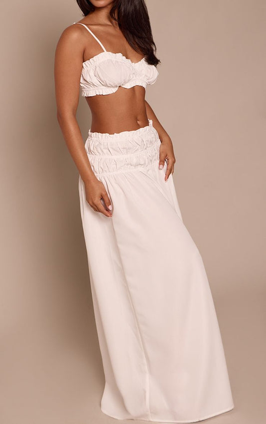 https://mediahub.prettylittlething.com/cnq1336_white_xl