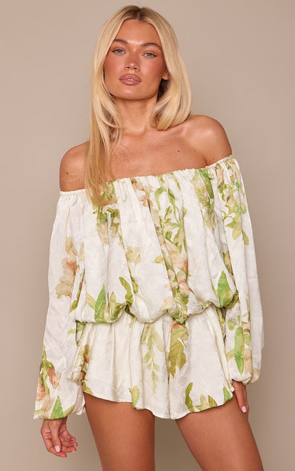 https://mediahub.prettylittlething.com/cnq1387_cream_xl
