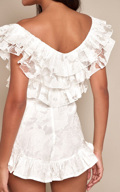 https://mediahub.prettylittlething.com/cnq1409_white_xl_1