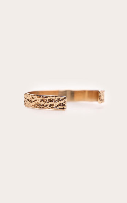 https://mediahub.prettylittlething.com/cnq1592_gold_xl_2